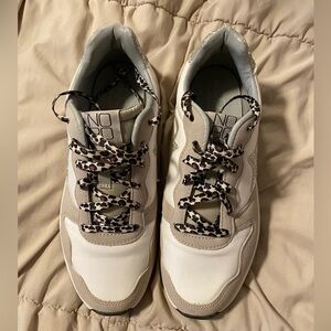 No Boundaries Sneakers sz 9